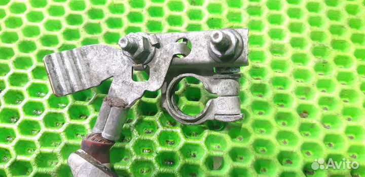 Клемма акб плюсовая Renault Megane 3