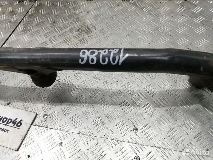 Балка подрадиаторная Volkswagen Passat B5