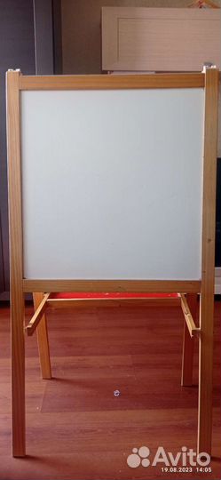 Мольберт детский двухсторонний