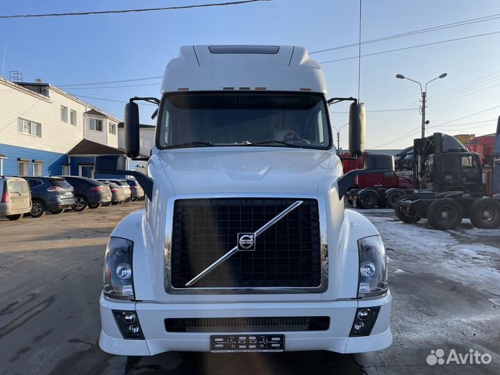 Volvo VNL 670, 2003