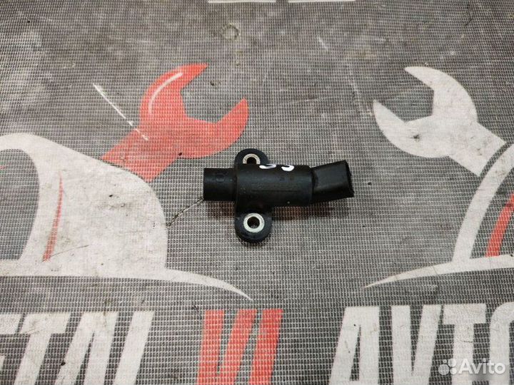 Датчик положения коленвала Ford Focus седан split