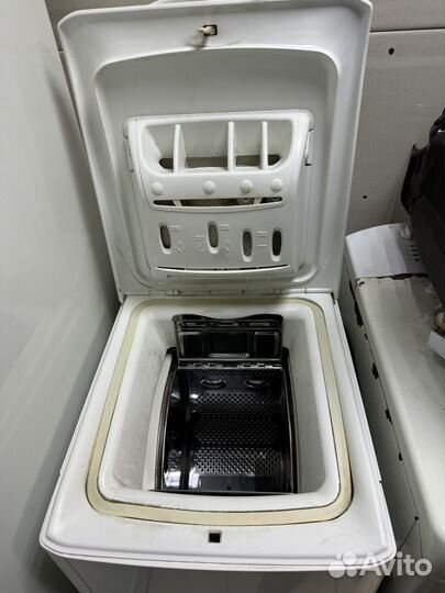 Стиральная машина с вертикальной загрузкой