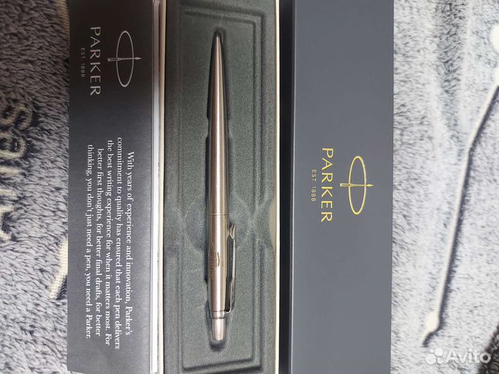 Шариковая ручка parker