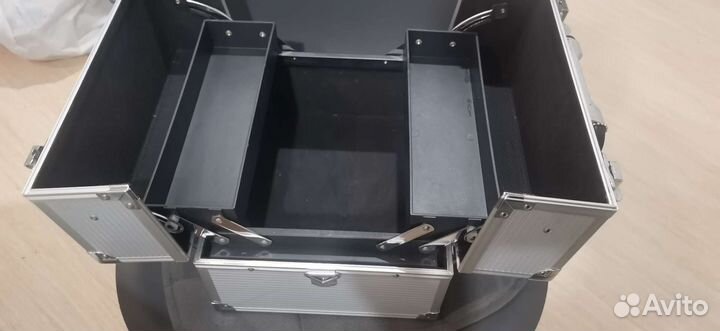 Кейс чемодан для косметики