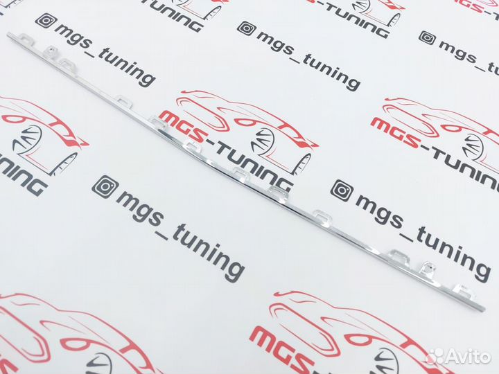 Центральная планка бампера Mercedes w222 S63 AMG