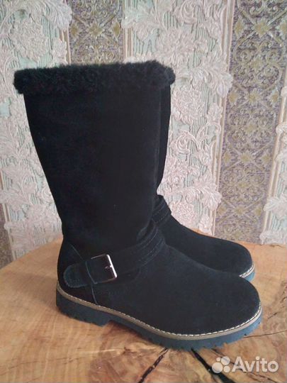 Новые зимние сапоги