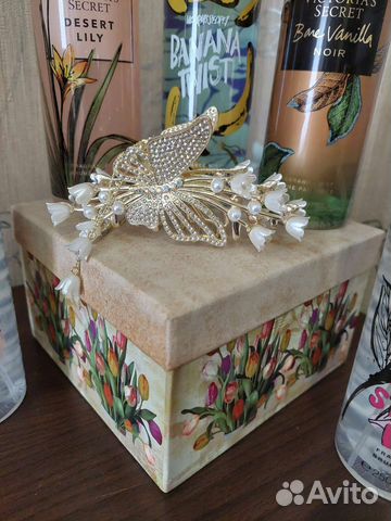 Краб-заколка жемчуг и стразы