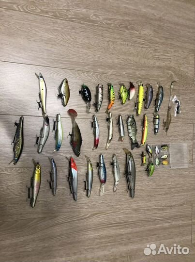 Ящик для хранения воблеров. Набор воблеров вертушек для рыбалки. Ящик для хранения воблеров. Приманки продать. Keitech electric shad.