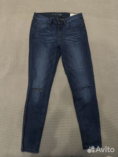 Джинсы скини женские 38(28) р-р 3 шт