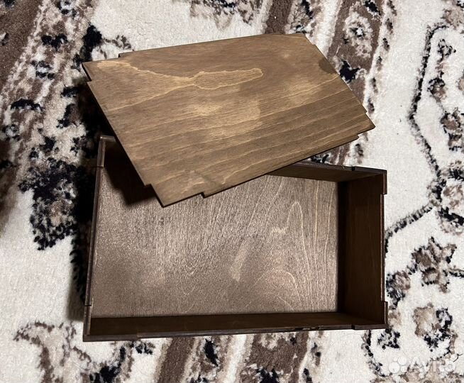 Коробка подарочная деревянная