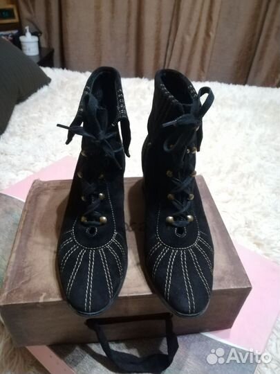 Ботинки женские 37 размер