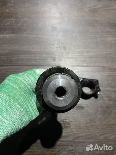 Нижняя траверса для Kawasaki Z750S 05-07