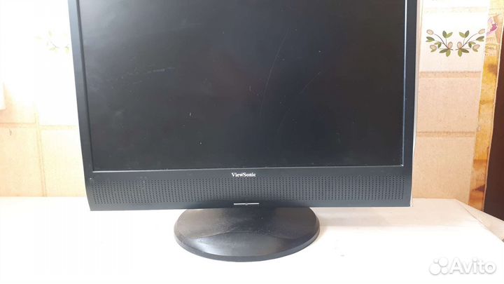 Монитор Viewsonic 22