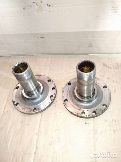 Цапфа редукторного моста