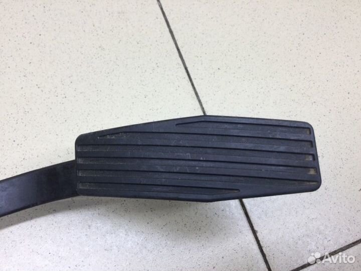 Педаль газа Opel Mokka 2015