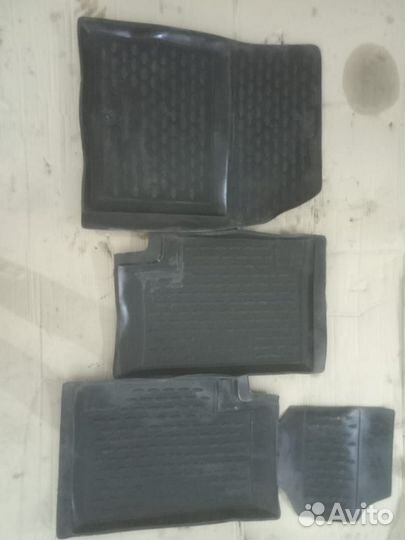Коврик салона jeep grand Cherokee wk2