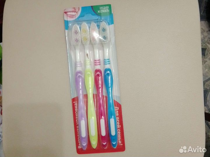 Зубные щетки