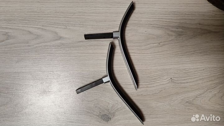 Ножки для телевизора Daewoo L32S790VNE