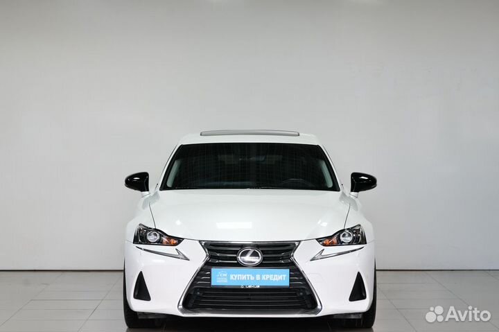 Lexus IS, 2018