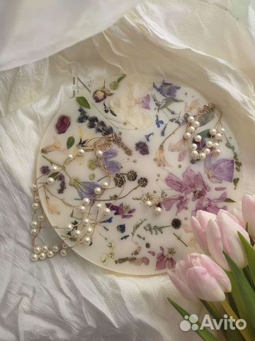 Поднос из эпоксидной смолы с цветами