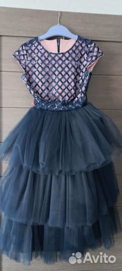 Вечернее платье