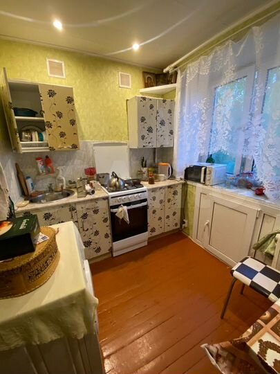 3-к. квартира, 60 м², 5/5 эт.