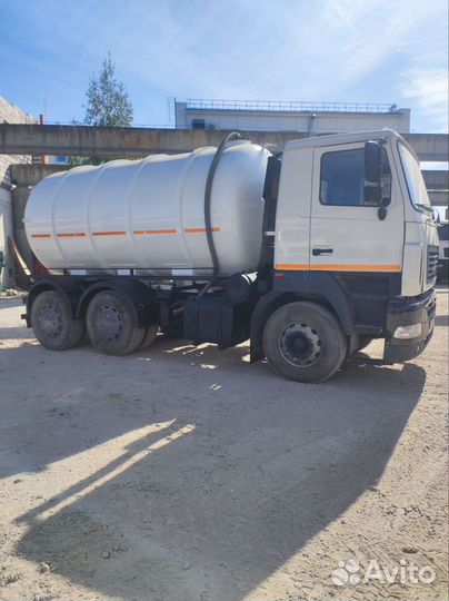 Ассенизатор Маз