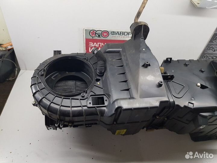 Корпус отопителя (SsangYong Actyon Sports)