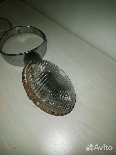 Ретро. Рассеиватели. Фары газ-21