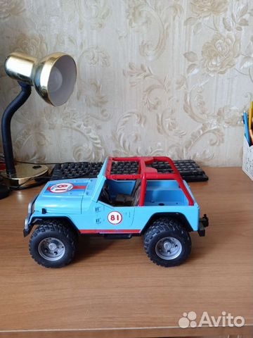 Джипы внедорожники