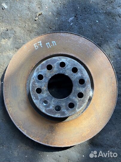 Диски тормозные передние Volkswagen Passat B7