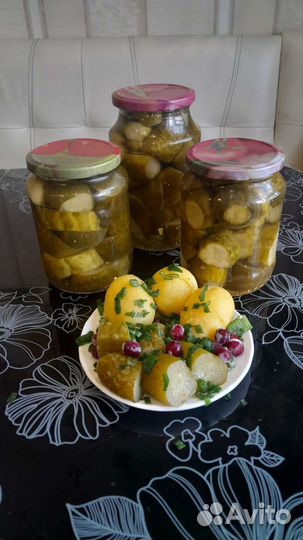 Огурцы маринованные