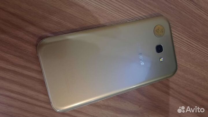 Телефон Samsung А 7 2017