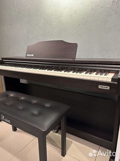 Цифровое пианино