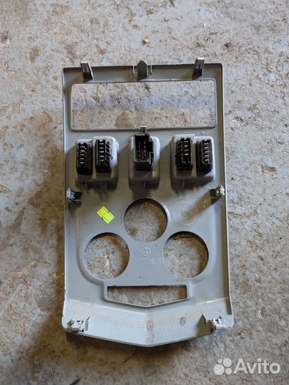 Рамка магнитолы renault logan 2004-2015