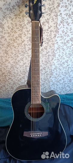 Продаеться гитара Ibanez