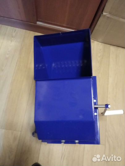 Корморезка измельчитель овощей фрукт ручной новый