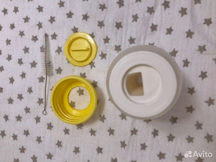 Бутылочка для кормления с ложкой Pigeon, с 4 мес