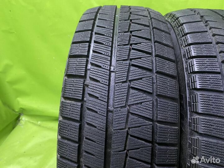 Bridgestone Blizzak Revo GZ 215/55 R17 94Q