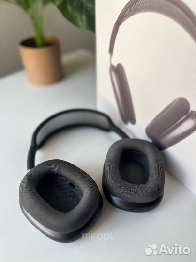 AirPods Max Black