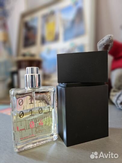 Escentric Molecules esentric 04