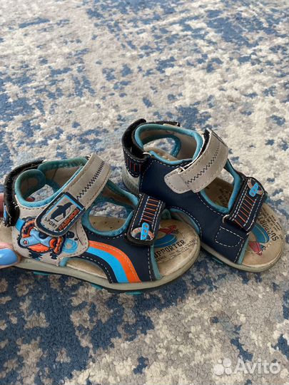 Сандалии