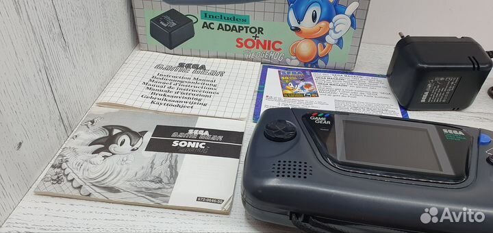Sega Game Gear + Tv Tuner + кейс + Sonic картридж