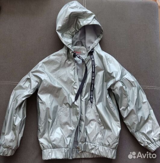 Ветровка для девочки