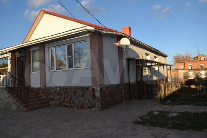 Дом 222 м² на участке 11,3 сот.