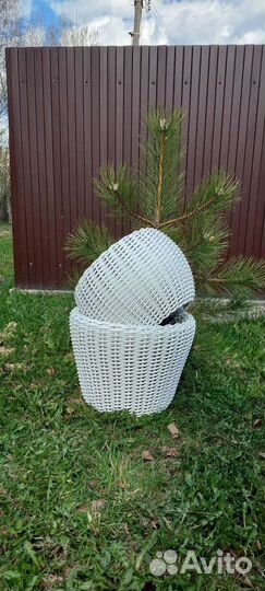 Кашпо для цветов