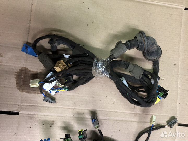 Проводка передней двери Chery Tiggo T11