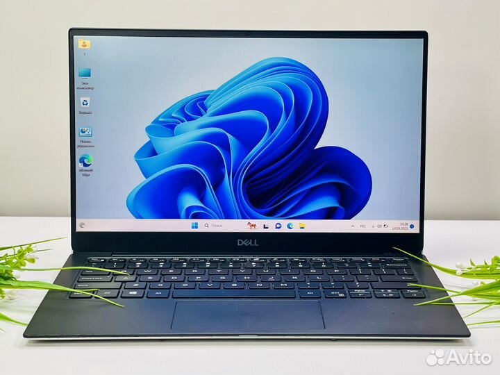 Dell P82G 13 XPS 16/512gb топ