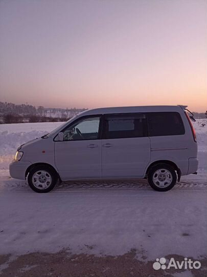 Toyota Town Ace Noah 2.2 МТ, 1997, 380 000 км