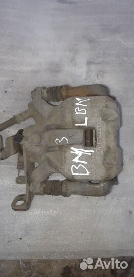 Суппорт задний левый Mazda 3 BM